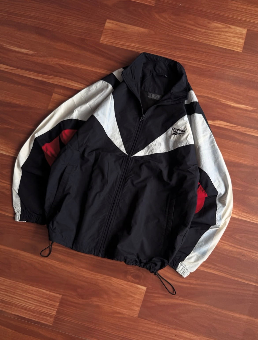 REEBOK WIND-BREAKER